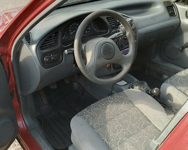 Червоний Деу Сенс, об'ємом двигуна 1.3 л та пробігом 93 тис. км за 2100 $, фото 6 на Automoto.ua