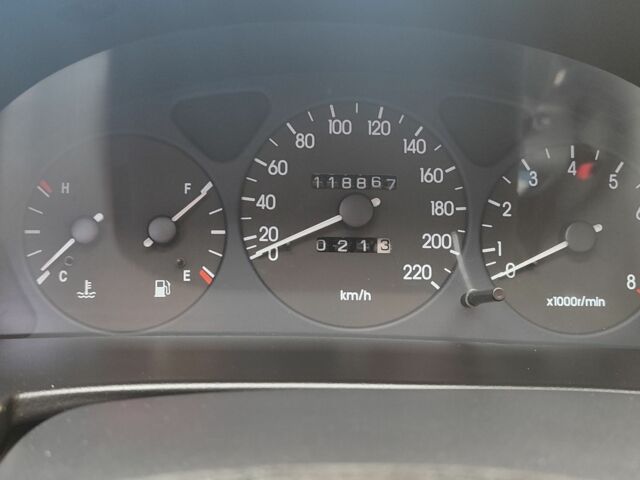 Червоний Деу Сенс, об'ємом двигуна 1.5 л та пробігом 118 тис. км за 3500 $, фото 6 на Automoto.ua