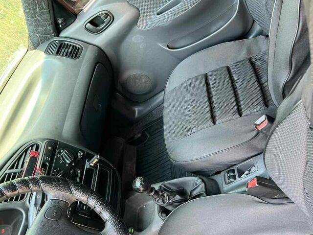 Деу Сенс 2006 у Запоріжжя на Automoto.ua Червоний Деу Сенс, об'ємом двигуна 1.5 л та пробігом 160 тис. км за 2500 $, фото 4 на Automoto.ua