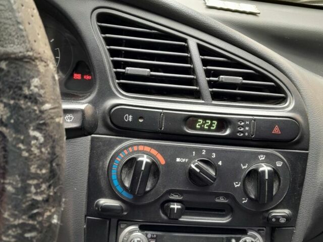 Красный Дэу Сенс, объемом двигателя 0 л и пробегом 101 тыс. км за 2100 $, фото 6 на Automoto.ua