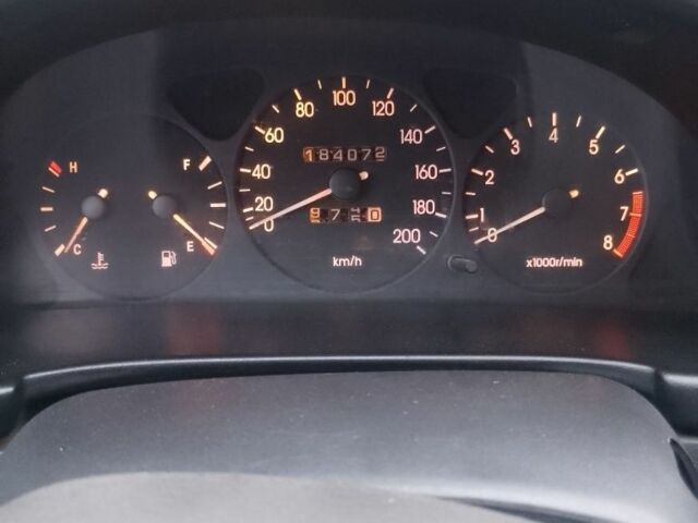 Красный Дэу Сенс, объемом двигателя 1.3 л и пробегом 184 тыс. км за 1547 $, фото 6 на Automoto.ua