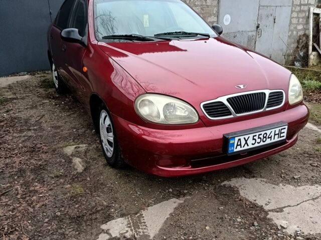 Красный Дэу Сенс, объемом двигателя 1.5 л и пробегом 270 тыс. км за 1950 $, фото 2 на Automoto.ua