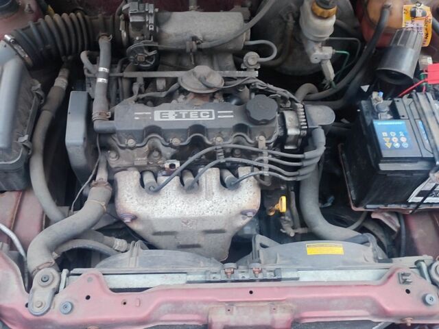 Красный Дэу Сенс, объемом двигателя 1.5 л и пробегом 120 тыс. км за 3000 $, фото 6 на Automoto.ua