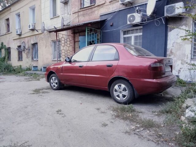 Червоний Деу Сенс, об'ємом двигуна 1.5 л та пробігом 270 тис. км за 1400 $, фото 1 на Automoto.ua