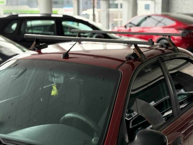 Красный Дэу Сенс, объемом двигателя 1.5 л и пробегом 305 тыс. км за 2440 $, фото 10 на Automoto.ua