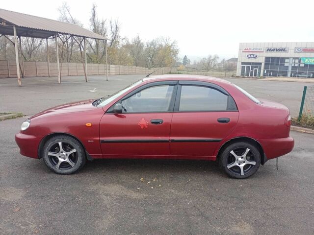 Червоний Деу Сенс, об'ємом двигуна 1.6 л та пробігом 325 тис. км за 2150 $, фото 3 на Automoto.ua