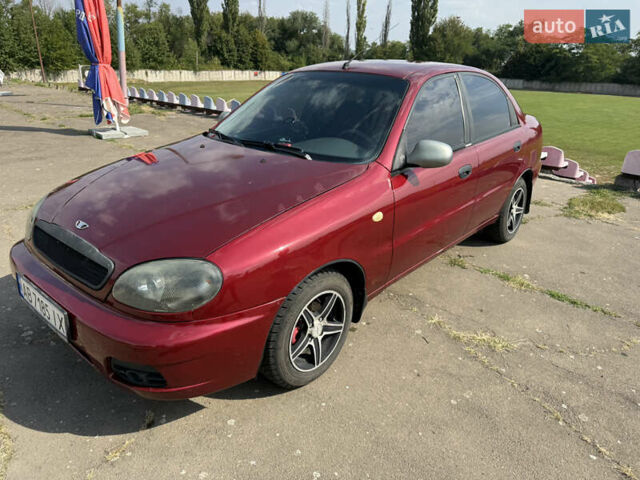 Червоний Деу Сенс, об'ємом двигуна 1.3 л та пробігом 229 тис. км за 1799 $, фото 1 на Automoto.ua