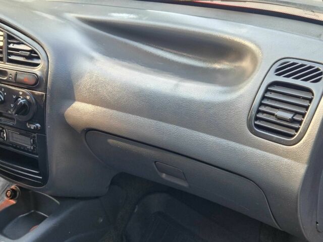 Червоний Деу Сенс, об'ємом двигуна 1.5 л та пробігом 159 тис. км за 2900 $, фото 14 на Automoto.ua