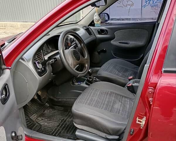 Червоний Деу Сенс, об'ємом двигуна 1.3 л та пробігом 240 тис. км за 2500 $, фото 14 на Automoto.ua