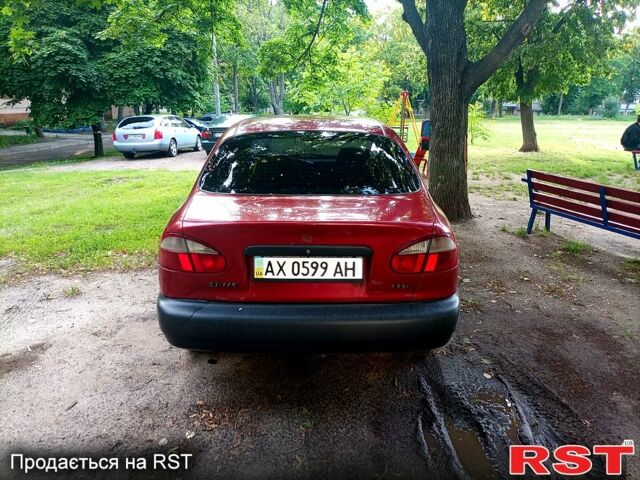 Красный Дэу Сенс, объемом двигателя 1.3 л и пробегом 231 тыс. км за 1800 $, фото 1 на Automoto.ua