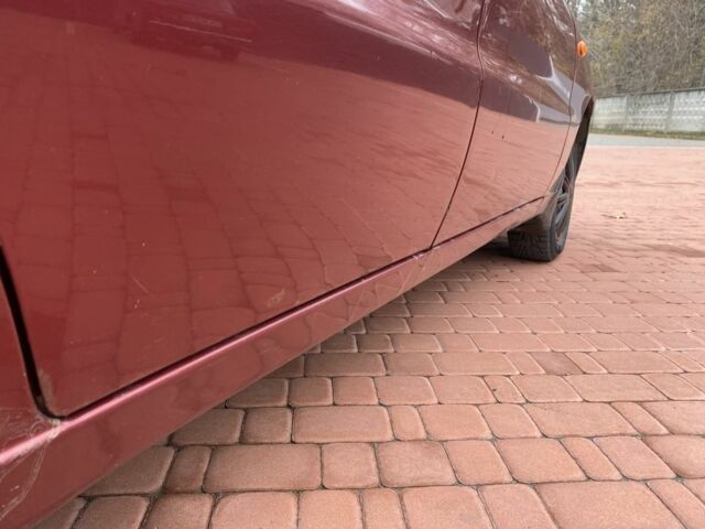 Червоний Деу Сенс, об'ємом двигуна 1.5 л та пробігом 260 тис. км за 1650 $, фото 4 на Automoto.ua