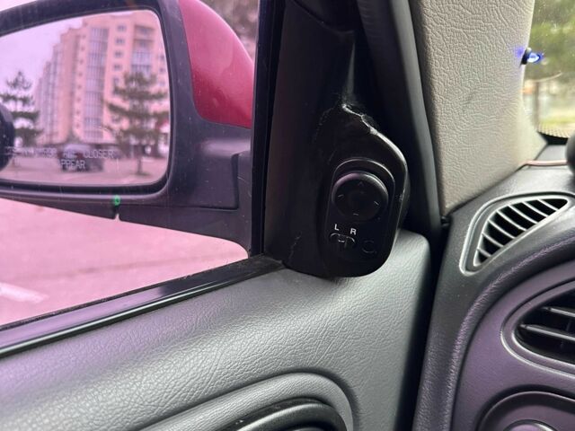 Червоний Деу Сенс, об'ємом двигуна 1.5 л та пробігом 177 тис. км за 3200 $, фото 19 на Automoto.ua