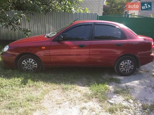 Красный Дэу Сенс, объемом двигателя 1.3 л и пробегом 161 тыс. км за 3700 $, фото 1 на Automoto.ua