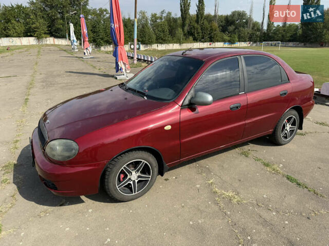 Червоний Деу Сенс, об'ємом двигуна 1.3 л та пробігом 229 тис. км за 1799 $, фото 2 на Automoto.ua