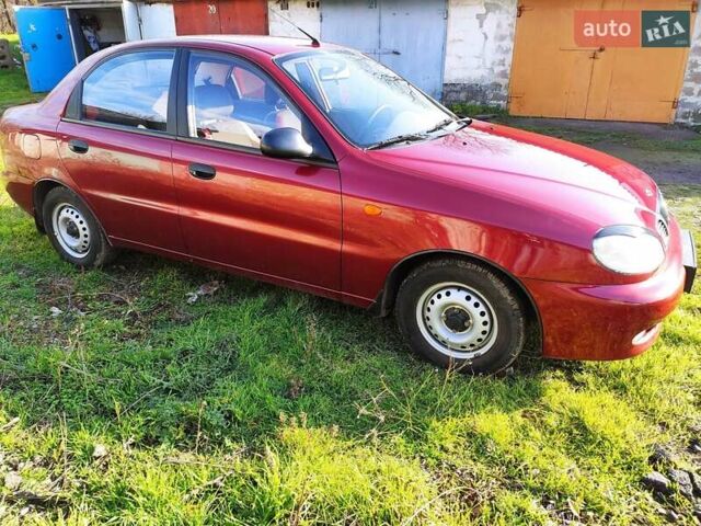 Красный Дэу Сенс, объемом двигателя 1.3 л и пробегом 51 тыс. км за 2900 $, фото 6 на Automoto.ua