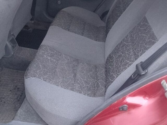 Красный Дэу Сенс, объемом двигателя 1.3 л и пробегом 184 тыс. км за 1547 $, фото 5 на Automoto.ua