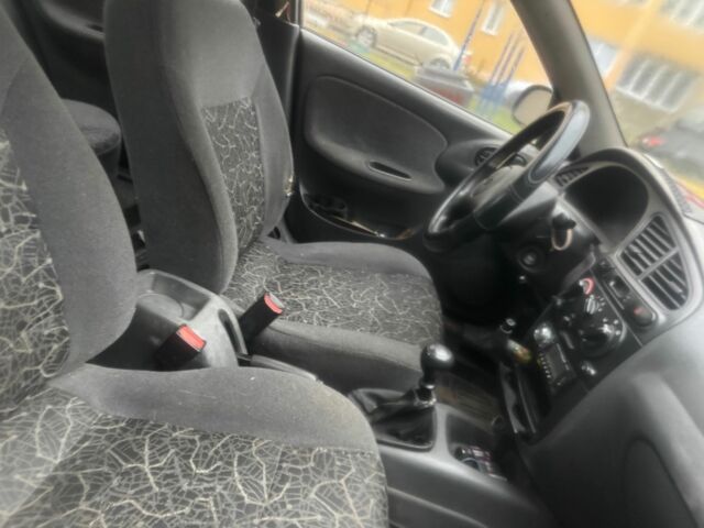 Червоний Деу Сенс, об'ємом двигуна 1.5 л та пробігом 150 тис. км за 1300 $, фото 5 на Automoto.ua