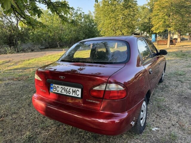 Красный Дэу Сенс, объемом двигателя 1.5 л и пробегом 190 тыс. км за 1700 $, фото 5 на Automoto.ua
