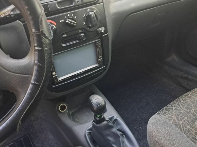 Красный Дэу Сенс, объемом двигателя 0 л и пробегом 190 тыс. км за 1500 $, фото 1 на Automoto.ua