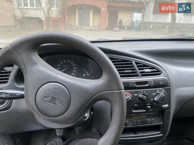 Красный Дэу Сенс, объемом двигателя 0 л и пробегом 170 тыс. км за 1200 $, фото 6 на Automoto.ua