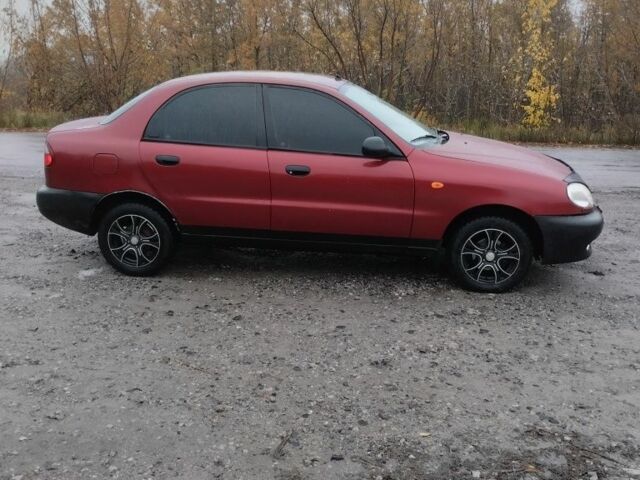 Деу Сенс 2007 у Краснокутске на Automoto.ua Червоний Деу Сенс, об'ємом двигуна 1.3 л та пробігом 211 тис. км за 1550 $, фото 2 на Automoto.ua
