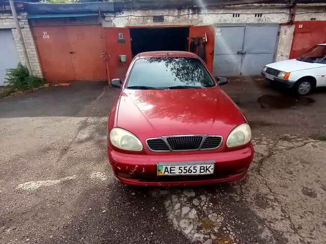 Красный Дэу Сенс, объемом двигателя 1.3 л и пробегом 300 тыс. км за 480 $, фото 2 на Automoto.ua