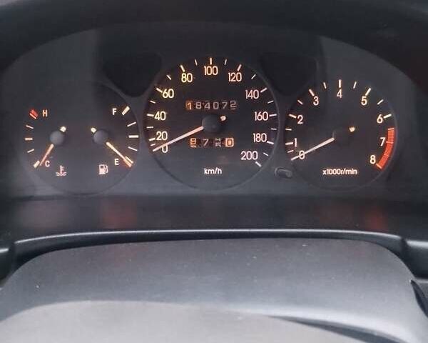 Червоний Деу Сенс, об'ємом двигуна 1.3 л та пробігом 184 тис. км за 1547 $, фото 5 на Automoto.ua