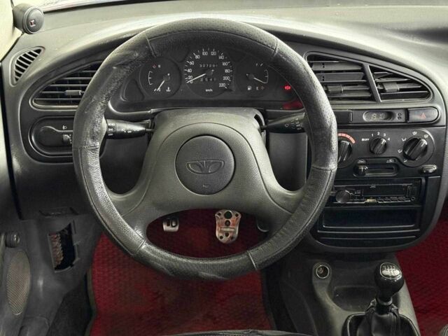 Красный Дэу Сенс, объемом двигателя 1.5 л и пробегом 305 тыс. км за 2440 $, фото 13 на Automoto.ua