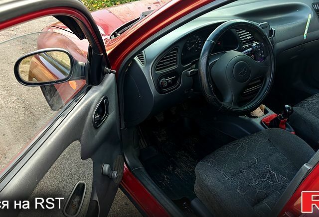 Червоний Деу Сенс, об'ємом двигуна 1.3 л та пробігом 290 тис. км за 1500 $, фото 6 на Automoto.ua