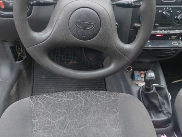 Красный Дэу Сенс, объемом двигателя 1.3 л и пробегом 184 тыс. км за 1547 $, фото 4 на Automoto.ua