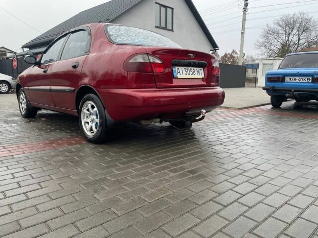 Красный Дэу Сенс, объемом двигателя 1.5 л и пробегом 193 тыс. км за 2600 $, фото 3 на Automoto.ua