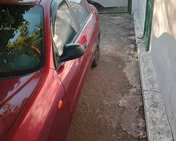 Красный Дэу Сенс, объемом двигателя 0 л и пробегом 250 тыс. км за 1800 $, фото 4 на Automoto.ua