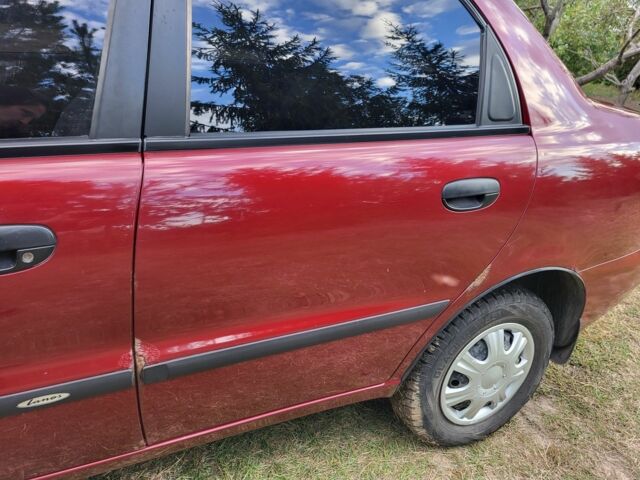 Червоний Деу Сенс, об'ємом двигуна 1.5 л та пробігом 127 тис. км за 1700 $, фото 12 на Automoto.ua