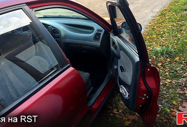 Червоний Деу Сенс, об'ємом двигуна 1.3 л та пробігом 290 тис. км за 1500 $, фото 5 на Automoto.ua