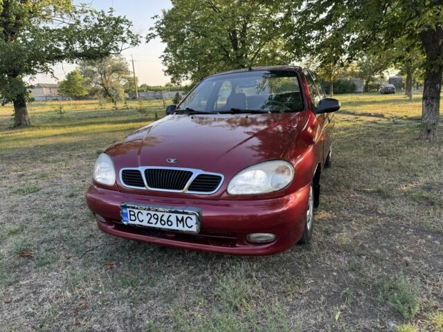 Красный Дэу Сенс, объемом двигателя 1.5 л и пробегом 190 тыс. км за 1700 $, фото 4 на Automoto.ua