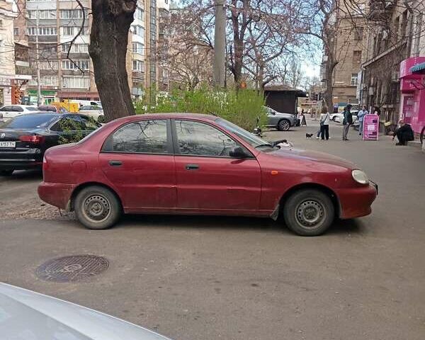 Червоний Деу Сенс, об'ємом двигуна 1.3 л та пробігом 110 тис. км за 2000 $, фото 5 на Automoto.ua