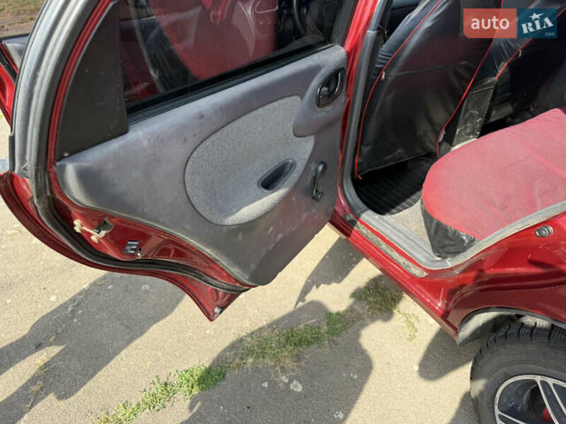 Червоний Деу Сенс, об'ємом двигуна 1.3 л та пробігом 229 тис. км за 1799 $, фото 36 на Automoto.ua