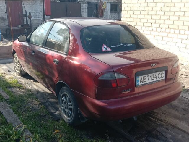 Червоний Деу Сенс, об'ємом двигуна 1.3 л та пробігом 100 тис. км за 1200 $, фото 3 на Automoto.ua