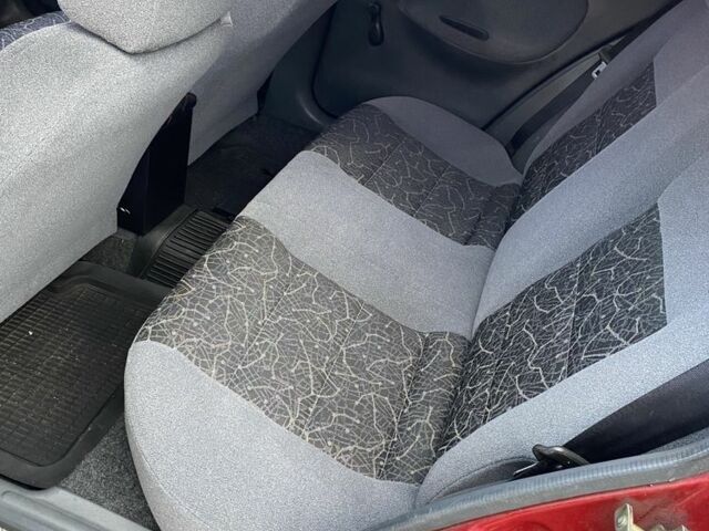 Красный Дэу Сенс, объемом двигателя 1.3 л и пробегом 175 тыс. км за 1950 $, фото 9 на Automoto.ua