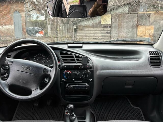 Красный Дэу Сенс, объемом двигателя 1.6 л и пробегом 223 тыс. км за 3600 $, фото 10 на Automoto.ua