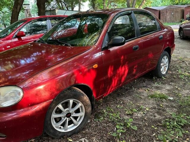 Красный Дэу Сенс, объемом двигателя 1.3 л и пробегом 241 тыс. км за 2200 $, фото 1 на Automoto.ua