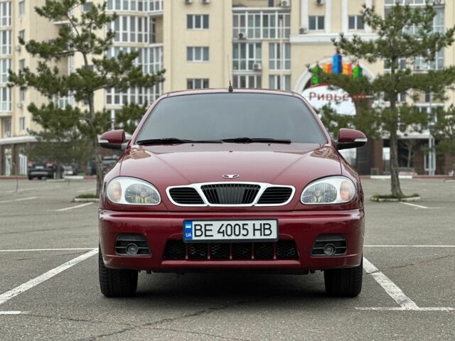 Червоний Деу Сенс, об'ємом двигуна 1.5 л та пробігом 177 тис. км за 3200 $, фото 1 на Automoto.ua