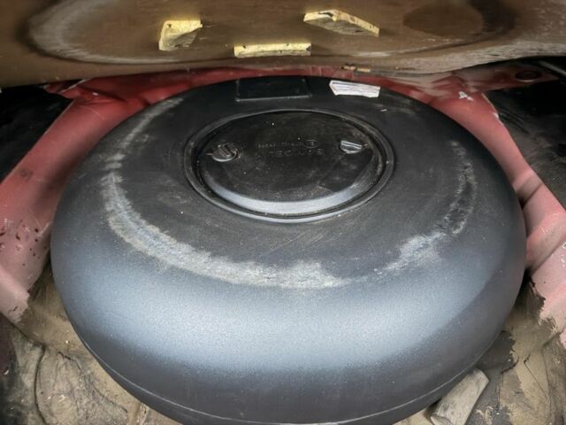 Червоний Деу Сенс, об'ємом двигуна 1.5 л та пробігом 103 тис. км за 3950 $, фото 17 на Automoto.ua