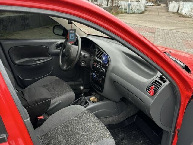 Красный Дэу Сенс, объемом двигателя 1.5 л и пробегом 174 тыс. км за 2700 $, фото 7 на Automoto.ua