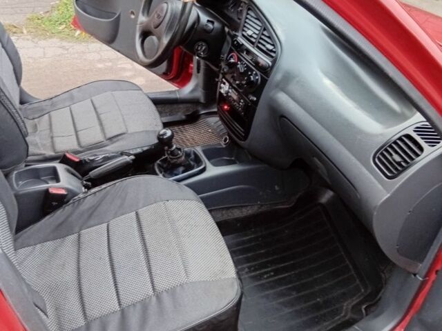 Красный Дэу Сенс, объемом двигателя 1.5 л и пробегом 230 тыс. км за 2000 $, фото 8 на Automoto.ua