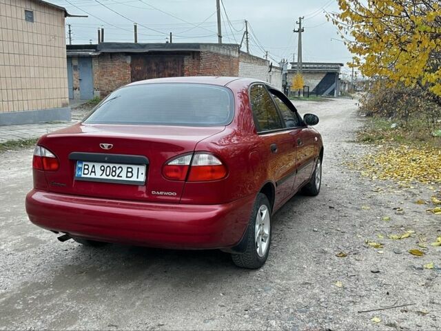 Красный Дэу Сенс, объемом двигателя 1.5 л и пробегом 183 тыс. км за 3000 $, фото 2 на Automoto.ua