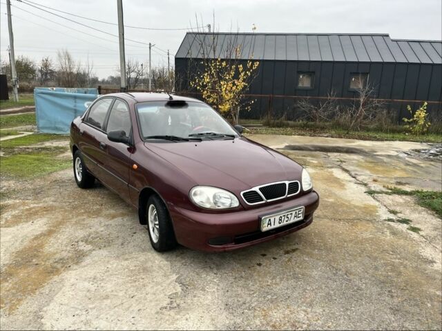 Червоний Деу Сенс, об'ємом двигуна 1.3 л та пробігом 3 тис. км за 1428 $, фото 5 на Automoto.ua