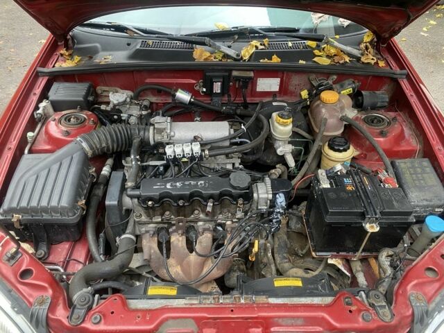 Деу Сенс 2008 у Харкові на Automoto.ua Червоний Деу Сенс, об'ємом двигуна 1.5 л та пробігом 200 тис. км за 2000 $, фото 13 на Automoto.ua