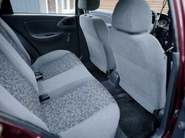 Деу Сенс 2008 у Бердичеве на Automoto.ua Червоний Деу Сенс, об'ємом двигуна 1.5 л та пробігом 90 тис. км за 2900 $, фото 18 на Automoto.ua