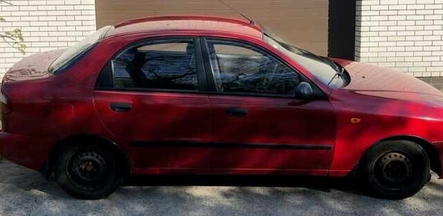 Красный Дэу Сенс, объемом двигателя 1.5 л и пробегом 142 тыс. км за 2884 $, фото 6 на Automoto.ua